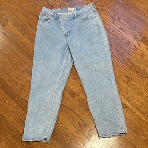 Abercrombie & Fitch 90’s Straight Ultra High Rise Curve Love 32/14 short